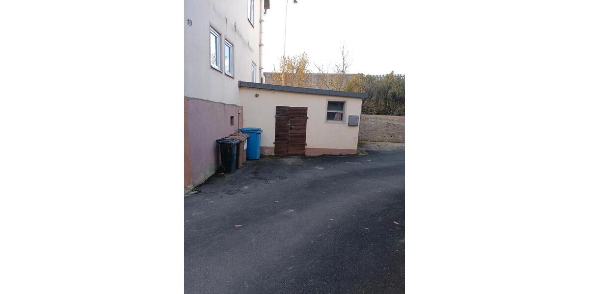 Einfamilienhaus Hammelburg - 9 Zimmer, 113 m&sup2;, 650&euro; | Angebot:25603624