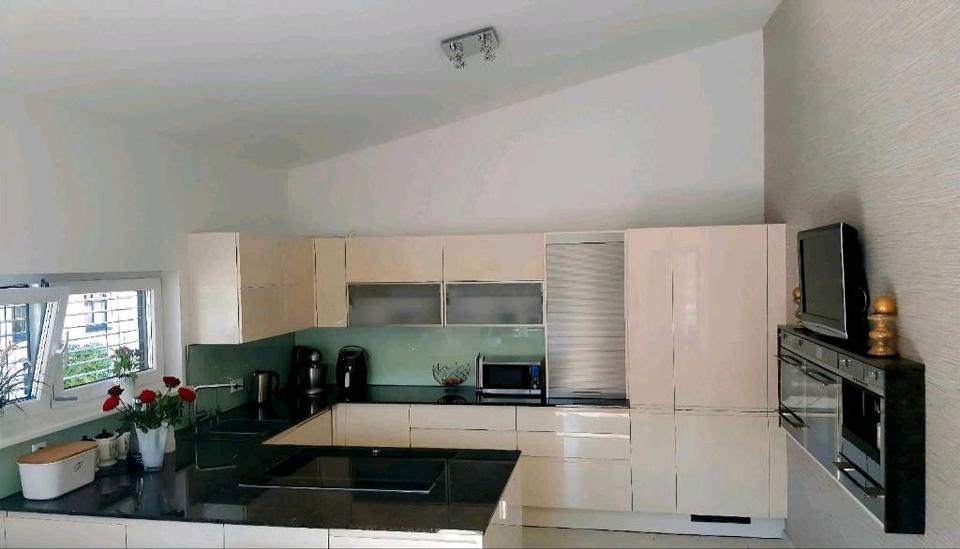 Etagenwohnung Sennfeld - 2 Zimmer, 115 m&sup2;, 1.600&euro; | Angebot:25962943