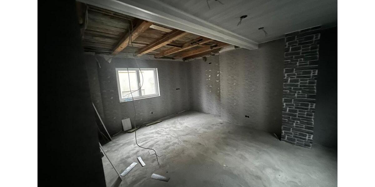 Doppelhaushälfte Ramsthal - 4 Zimmer, 125 m&sup2;, 160.000&euro; | Angebot:24240653