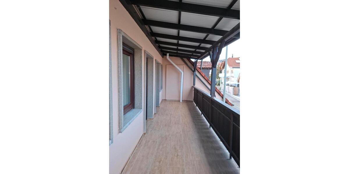 Etagenwohnung Sand am Main - 5 Zimmer, 128 m&sup2;, 1.450&euro; | Angebot:25945284