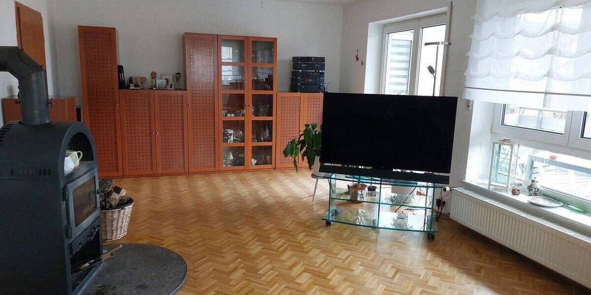 Einfamilienhaus Bad Kissingen Winkels - 6 Zimmer, 206 m&sup2;, 2.200&euro; | Angebot:26763513