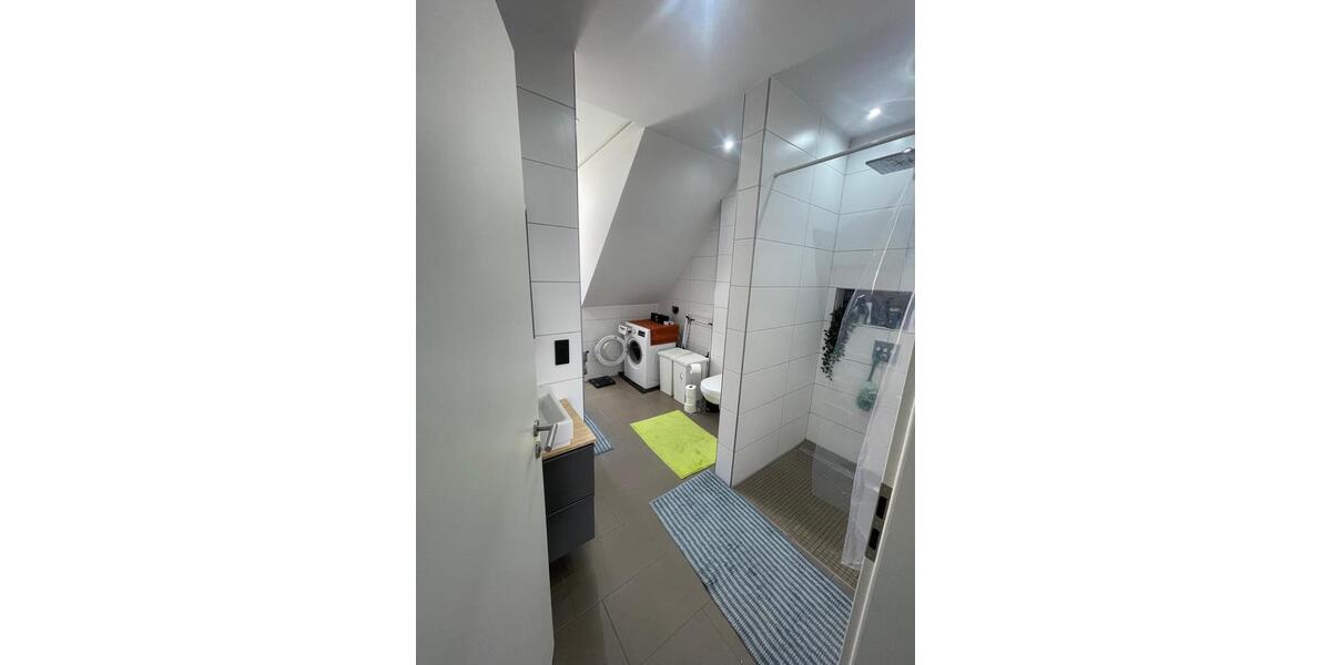 Etagenwohnung Volkach - 3 Zimmer, 84 m&sup2;, 990&euro; | Angebot:25831189