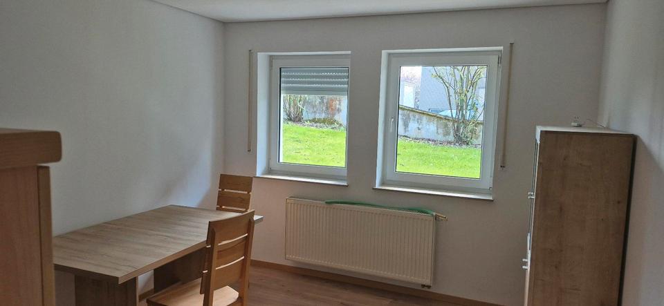 Etagenwohnung Oberthulba - 2 Zimmer, 32 m&sup2;, 300&euro; | Angebot:26047334