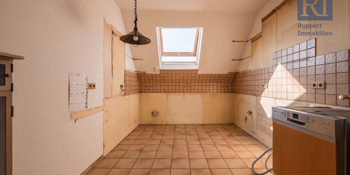 Mehrfamilienhaus, Wohnhaus Rimpar - 6 Zimmer, 187 m&sup2;, 278.000&euro; | Angebot:25909246