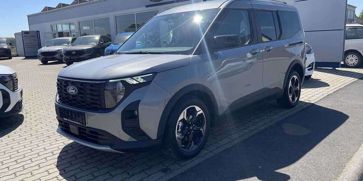 Ford Tourneo Courier 5.671 km 26.990 &euro; Heidenfeld 97520